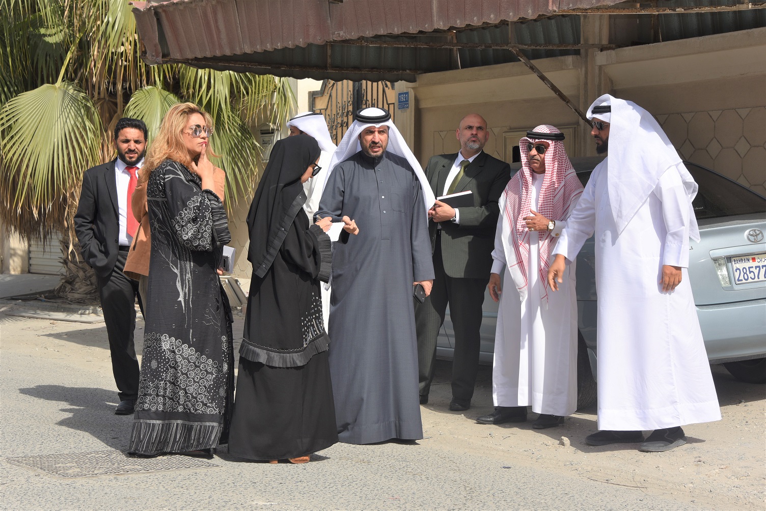 مدير عام بلدية "الجنوبية" يتفقد احتياجات أهالي الدائرة الرابعة