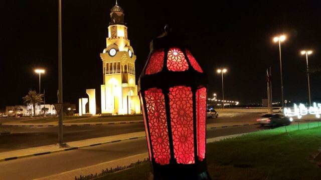بلدية المنطقة الجنوبية تزين الشوارع والأسواق بمناسبة الشهر الفضيل