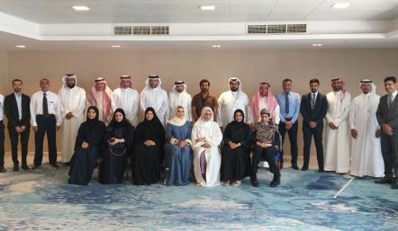 بلدية "الجنوبية" تقيم ورشة تعريفية بنظام (أداء) لمسئوليها