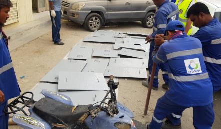 بلدية "الجنوبية" تنفذ حملات إزالة على إشغالات الطريق في مجمع 939 بالحجيات