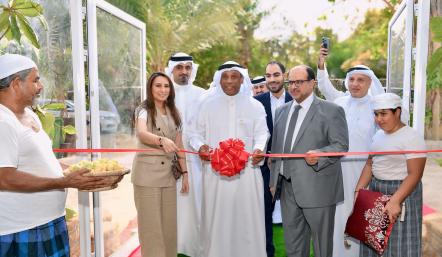 وكيل شؤون الزراعة والثروة الحيوانية يفتتح النسخة الثانية من مهرجان اللوز بحديقة البديع النباتية