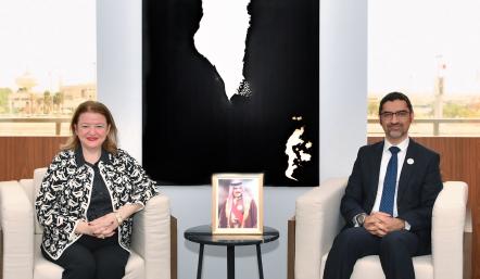 وزير شئون البلديات والزراعة يستقبل سفيرة جمهورية تركيا لدى مملكة البحرين