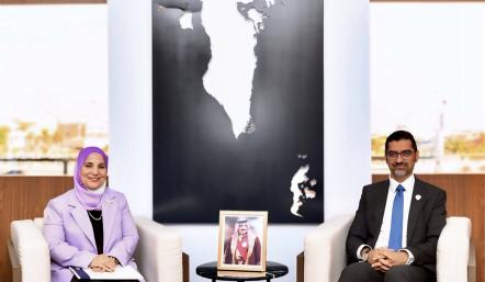 وزير شؤون البلديات والزراعة يستقبل ممثل منظمة الصحة العالمية