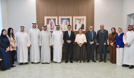 وزير شؤون البلديات والزراعة يجتمع مع رئيس جمعية البحرين لتنمية المؤسسات الصغيرة والمتوسطة