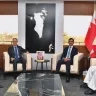 وزير شؤون البلديات والزراعة يستقبل سفير الولايات المتحدة الأمريكية لدى مملكة البحرين