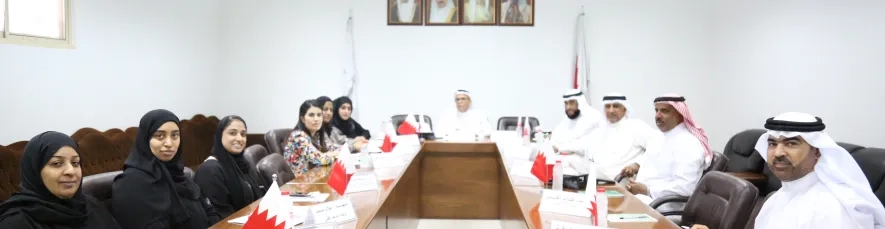 جانب من اجتماعات لجنة الخدمات والمرافق العامة