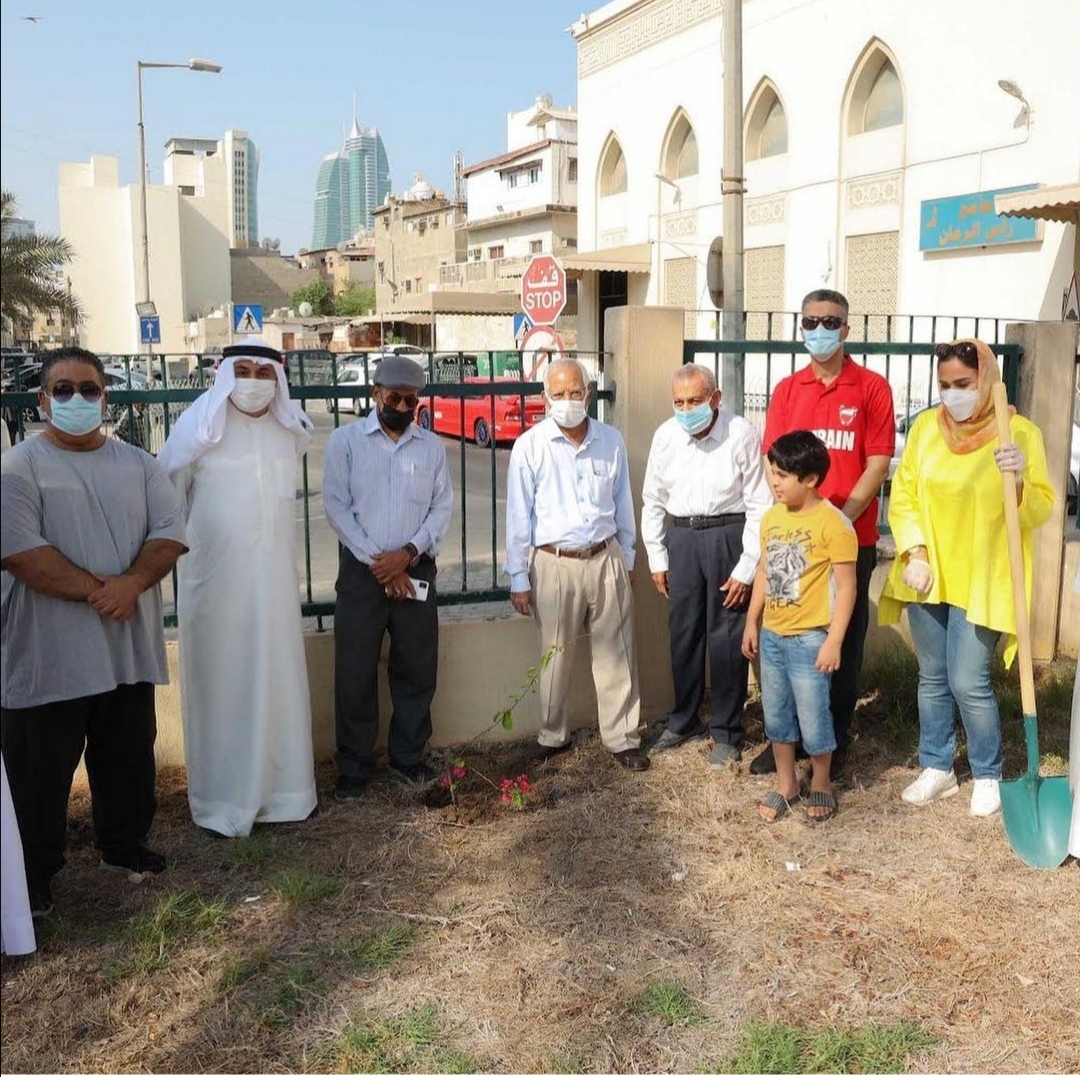 بلدية "الجنوبية" تقوم بحملة واسعة على المخالفات في سوق الرفاع
